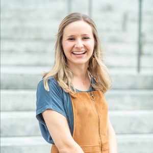 Meet your Posher, Courtney